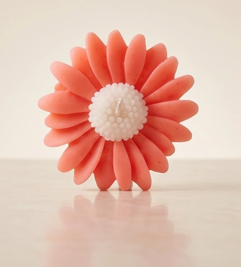Daizy Flower Floating Candle – Orange